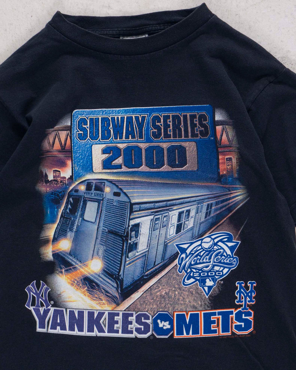 Vintage 2000 Yankees Vs Mets Subway Series Tee